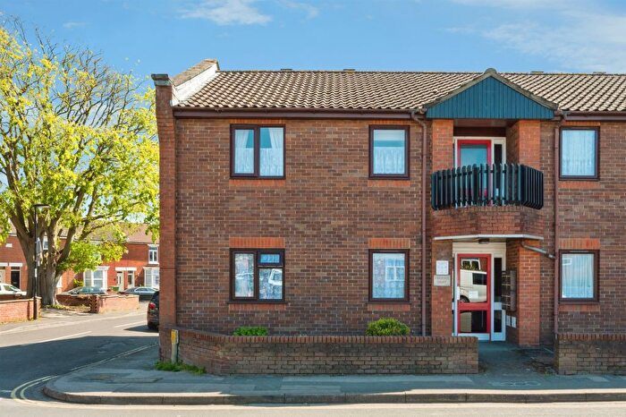1 Bedroom Flat For Sale In Grove Road, Southampton, SO15