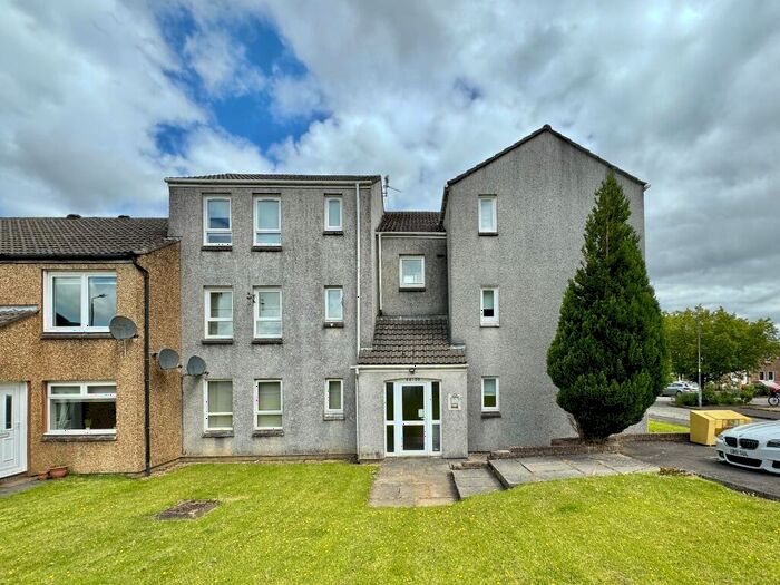 Studio To Rent In Douglas Drive, Gardenhall, East Kilbride, G75