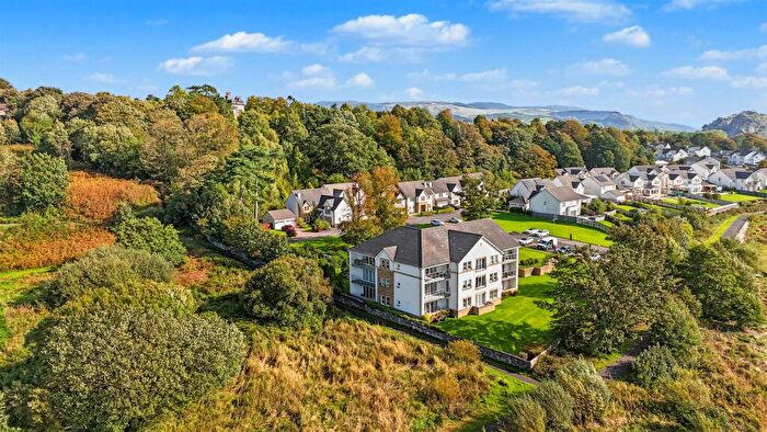 2 Bedroom Flat For Sale In Helenslee Road, Dumbarton, G82