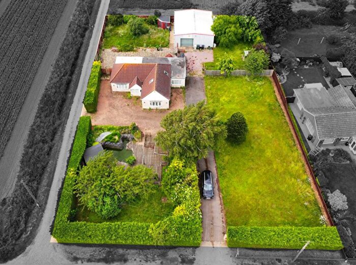 3 Bedroom Chalet For Sale In Main Road, Friskney, Boston, PE22