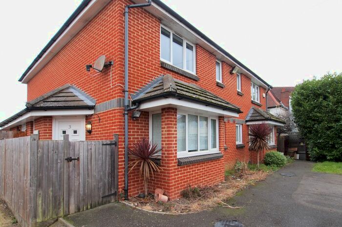 1 Bedroom Maisonette To Rent In Cunliffe Road, Stoneleigh, Surrey, KT19