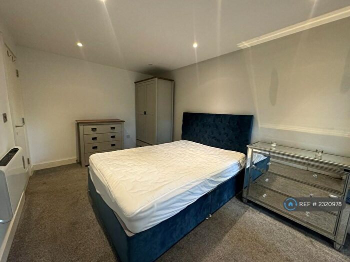 1 Bedroom Flat To Rent In Berkeley Court, Doncaster, DN1