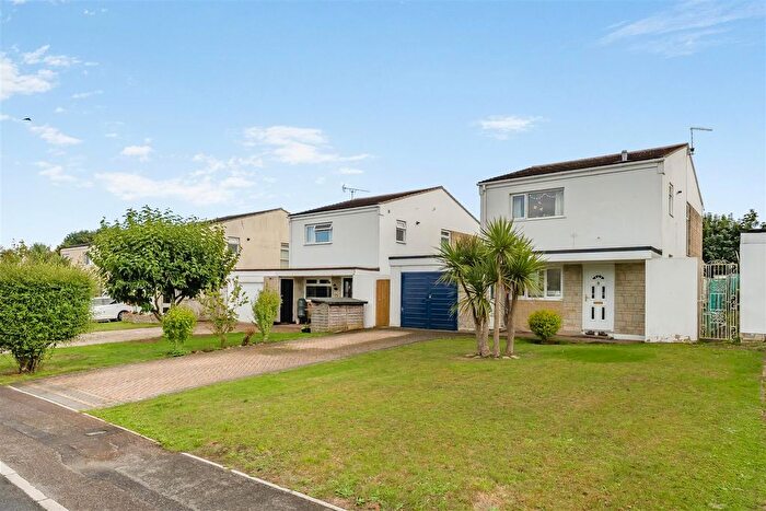 4 Bedroom Detached House For Sale In Clift Close, Corsham, SN13