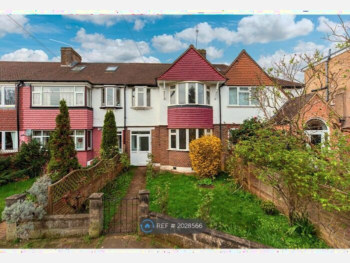 3 Bedroom Terraced House To Rent In Ashridge Way, Morden, SM4