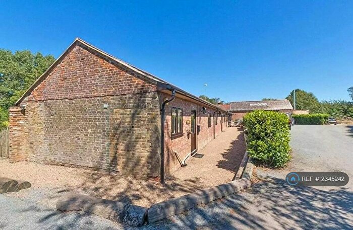 2 Bedroom Bungalow To Rent In Hole Street Farm, Sittingbourne, ME9