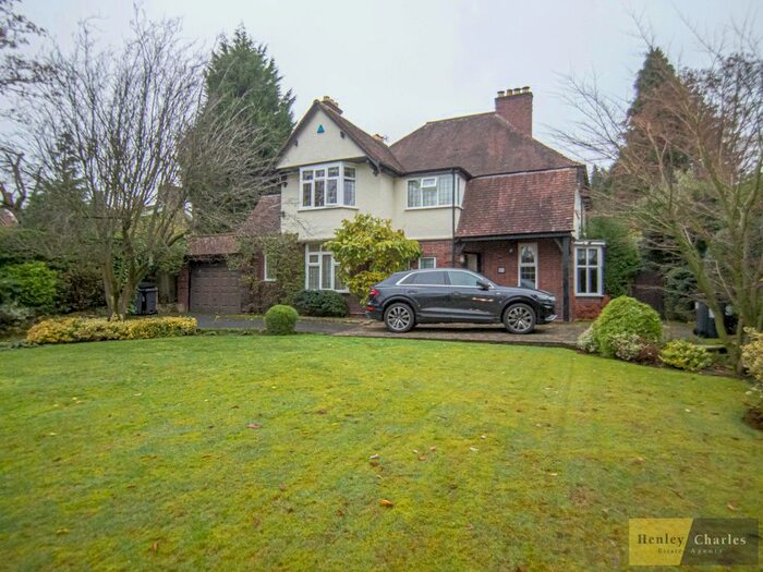 4 Bedroom Detached House To Rent In Wentworth Road, Sutton Coldfield, B74