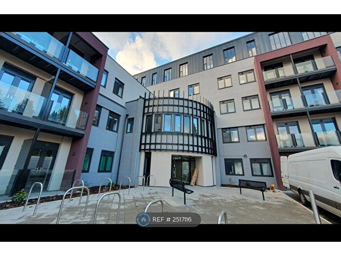 1 Bedroom Flat To Rent In Broadoaks, Solihull, B91