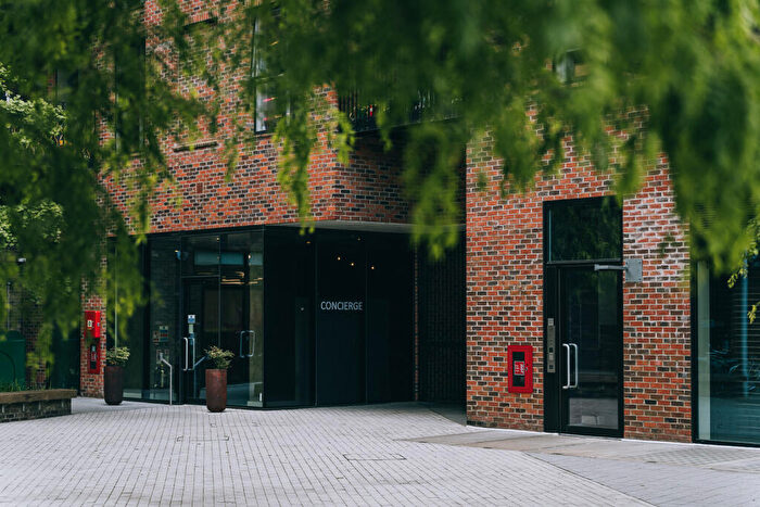 1 Bedroom Apartment To Rent In Martel Place, Hackney, London, E8