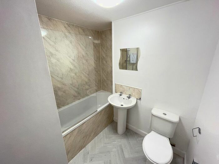 1 Bedroom Flat To Rent In D, Constitution Street, Dundee, DD3