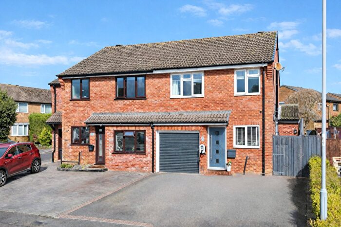 3 Bedroom Semi-Detached House For Sale In Wessex Close, Christchurch, BH23