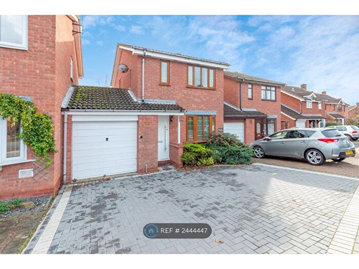 2 Bedroom Detached House To Rent In Foxglove Road, Worcester, WR5