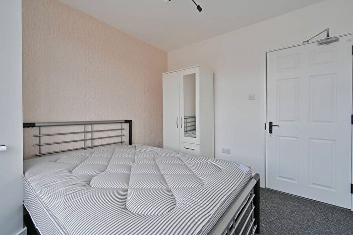 Studio To Rent In Whippendell Road, Watford, WD18