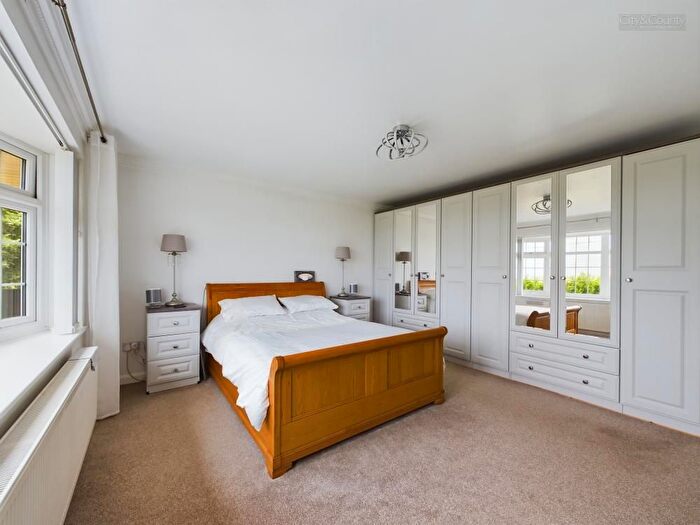 2 Bedroom Detached Bungalow For Sale In Fleet Road, Holbeach, PE12
