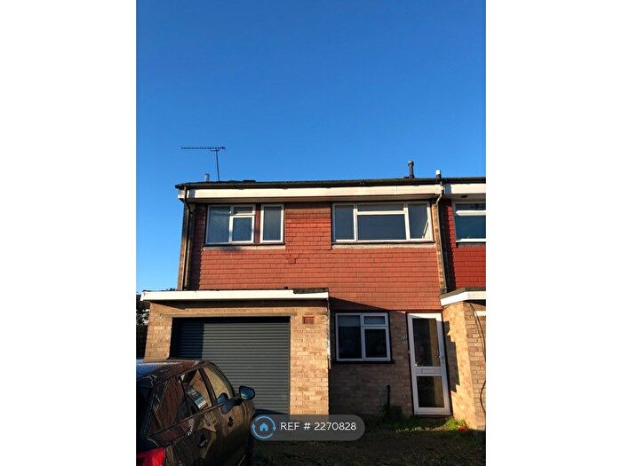 3 Bedroom Semi-Detached House To Rent In Chantry Lane, London Colney, St. Albans, AL2