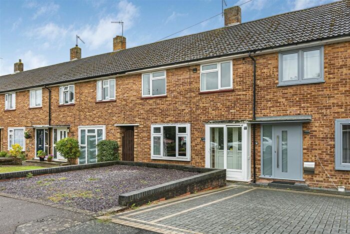 3 Bedroom Terraced House For Sale In Burnett Square, Hertford, SG14