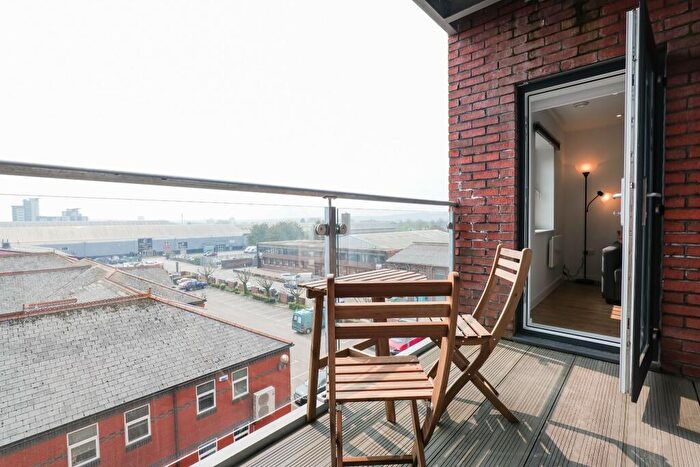 1 Bedroom Apartment For Sale In Brickworks, Trade Street, Cardiff, CF10