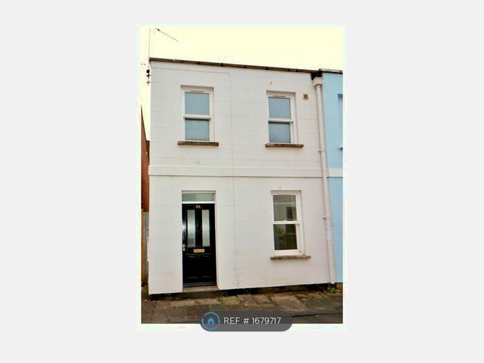 2 Bedroom End Of Terrace House To Rent In Victoria Retreat, Cheltenham, GL50