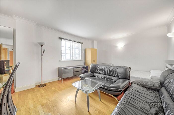 1 Bedroom Flat To Rent In North Block, C Belvedere Road, London, SE1