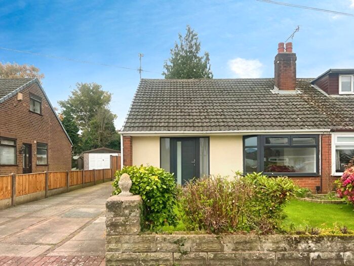 3 Bedroom Semi-Detached Bungalow For Sale In Rutland St, Leigh, WN7