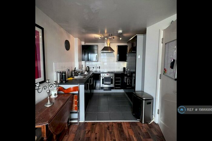 1 Bedroom Flat To Rent In Gosse Court, London, N1