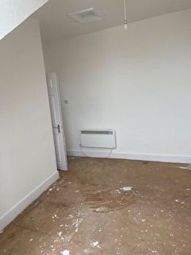 1 Bedroom Flat To Rent In Hamlet Court Road, Westcliff-On-Sea, SS0