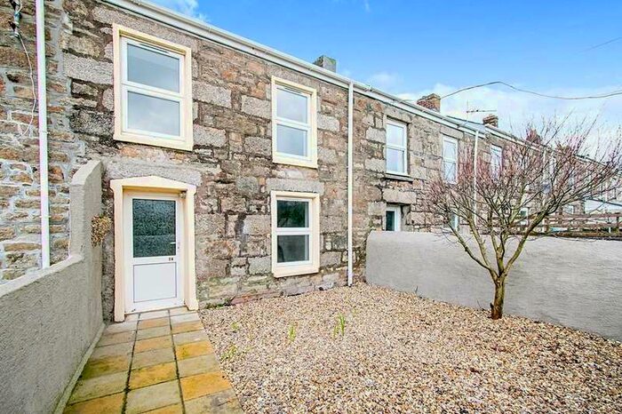 3 Bedroom Leisure Facility Commercial To Rent In Centenary Row Middle, Camborne, Cornwall, TR14