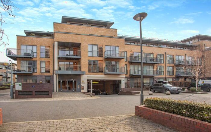 1 Bedroom Apartment To Rent In Newton Court, Kingsley Walk, Cambridge, CB5