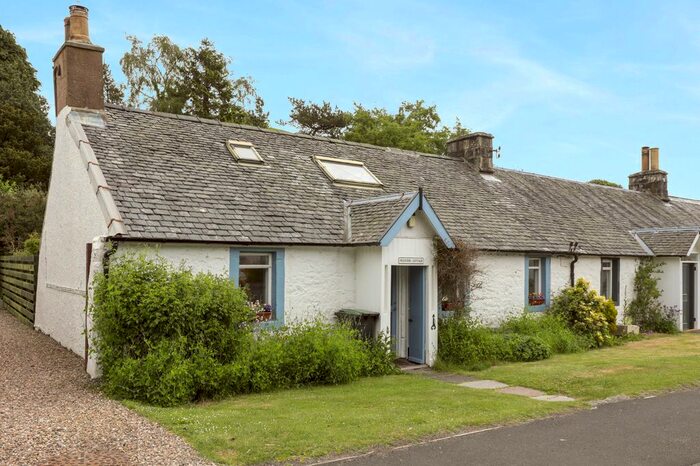 2 Bedroom Cottage For Sale In Weavers Cottage, Carlops, EH26