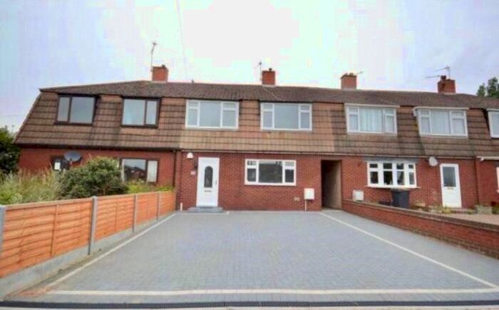 3 Bedroom Terraced House To Rent In Cornish Crescent, Nuneaton, Warwickshire, CV10