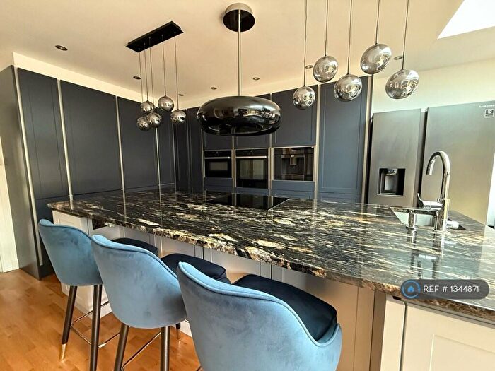 4 Bedroom Detached House To Rent In Melrose Drive, Peterborough, PE2