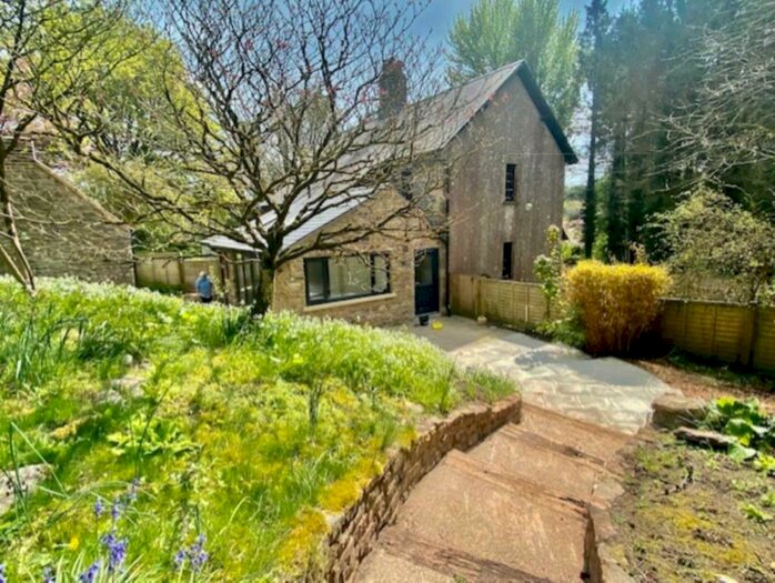 3 Bedroom Cottage To Rent In Downhead, Shepton Mallet, BA4
