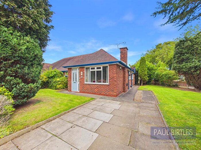 3 Bedroom Semi-Detached Bungalow For Sale In Balmoral Road, Urmston, Trafford, M41