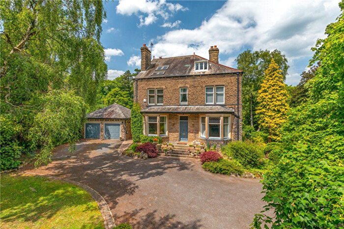 8 Bedroom Detached House For Sale In Moor Lane, Burley In Wharfedale, Ilkley, West Yorkshire, LS29