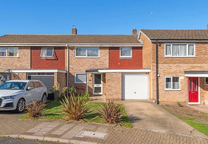 4 Bedroom Terraced House To Rent In Tandridge Drive, Orpington, BR6