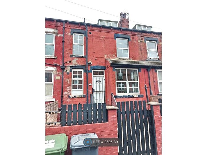 2 Bedroom Terraced House To Rent In Brownhill Avenue, Leeds, LS9