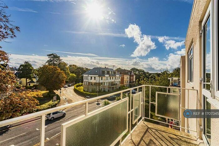 2 Bedroom Flat To Rent In Chessington Court, Bournemouth, BH2