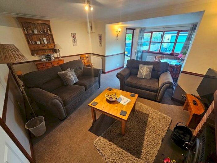 3 Bedroom Cottage To Rent In Fell Croft Cottage, High Row, Backbarrow, LA12