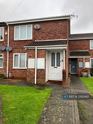 1 Bedroom Flat To Rent In Hafren Close, Rednal, Birmingham, B45