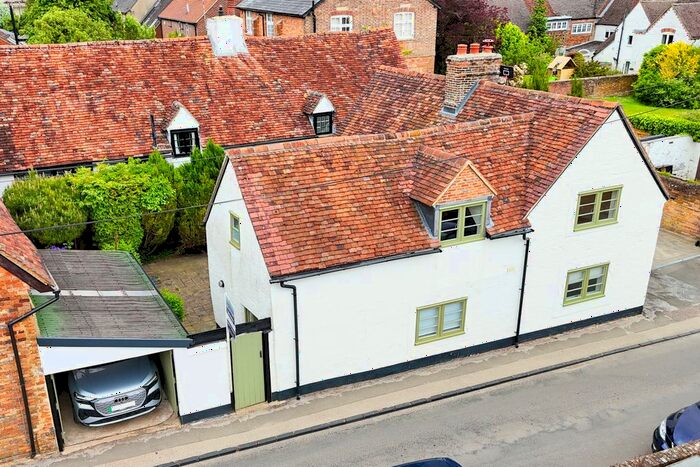 3 Bedroom Villa For Sale In Windmill Road, Brill, Buckinghamshire, Buckinghamsire, HP18