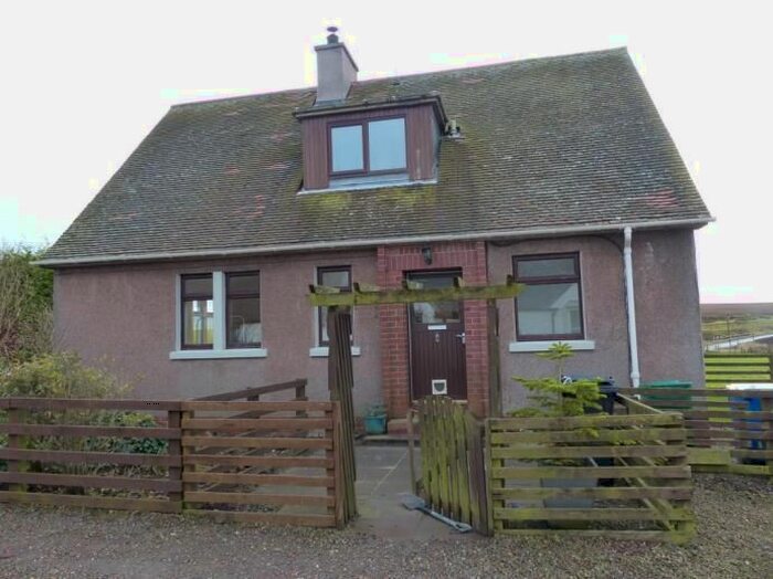 4 Bedroom Detached House To Rent In West Calder, EH55