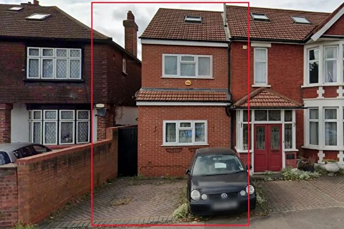 3 Bedroom Semi Detached House To Rent In Aldborough Road South, Ilford, IG3