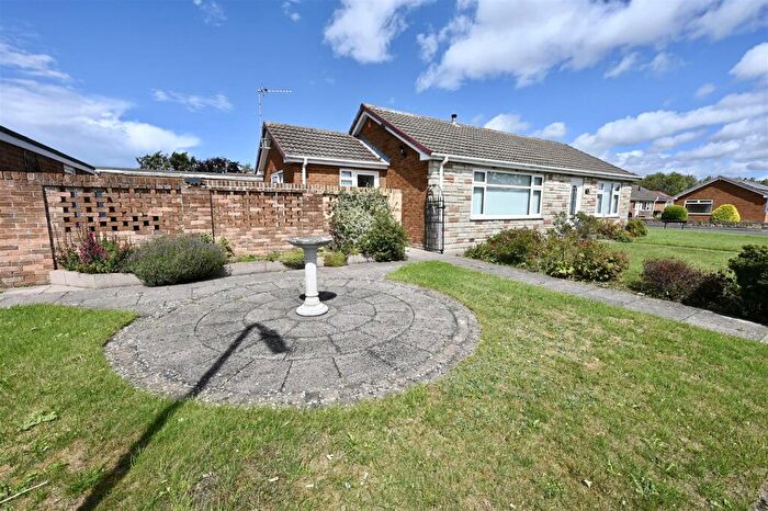 3 Bedroom Detached Bungalow For Sale In Willow View, Catterick Village, Richmond, DL10