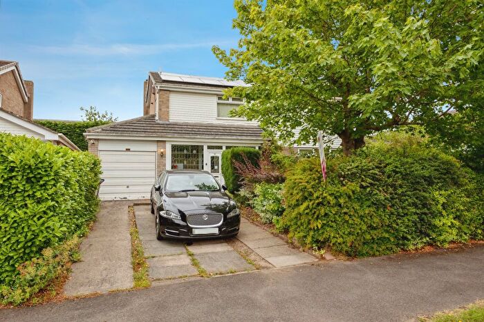 4 Bedroom Detached House For Sale In Mallowdale, Nunthorpe, Middlesbrough, TS7