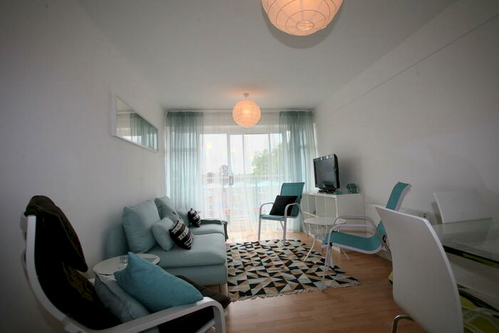 1 Bedroom Flat To Rent In The Vineyards, Great Baddow, CM2