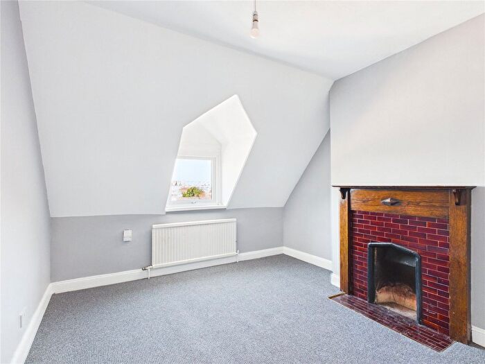 2 Bedroom Flat To Rent In Bushy Park, Totterdown, Bristol, BS4
