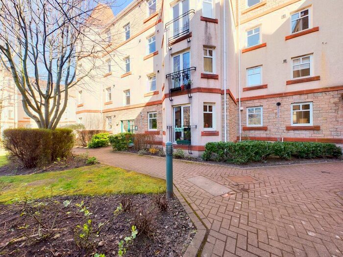2 Bedroom Flat To Rent In Sinclair Place, Gorgie, Edinburgh, EH11
