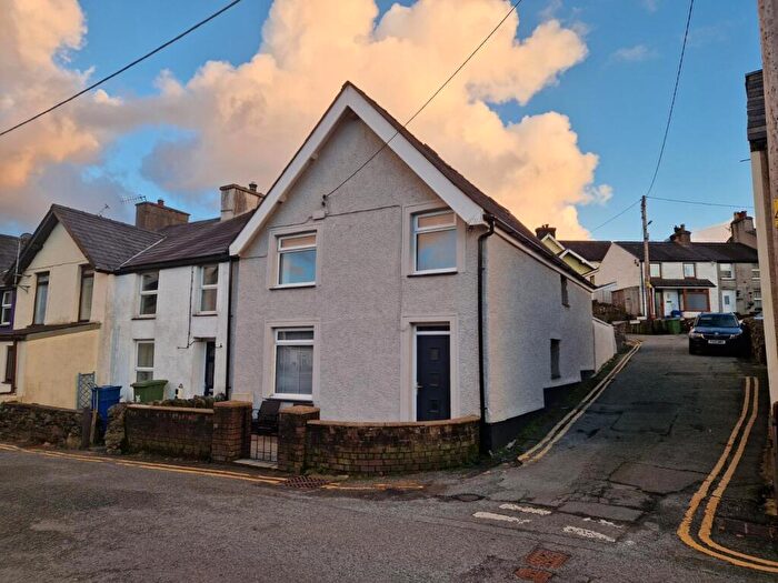 4 Bedroom End Of Terrace House For Sale In Goodman Street, Llanberis, Caernarfon, Gwynedd, LL55