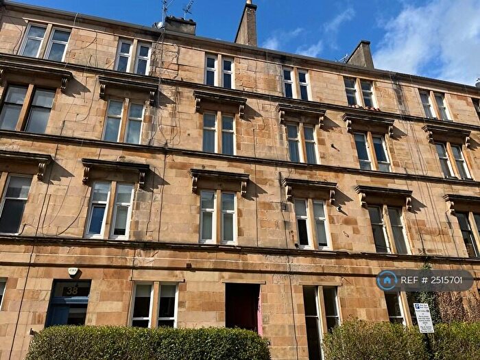 3 Bedroom Flat To Rent In Bank Street, Glasgow, G12