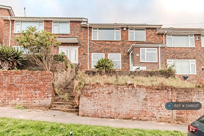 6 Bedroom Terraced House To Rent In Findon Road, Brighton, BN2