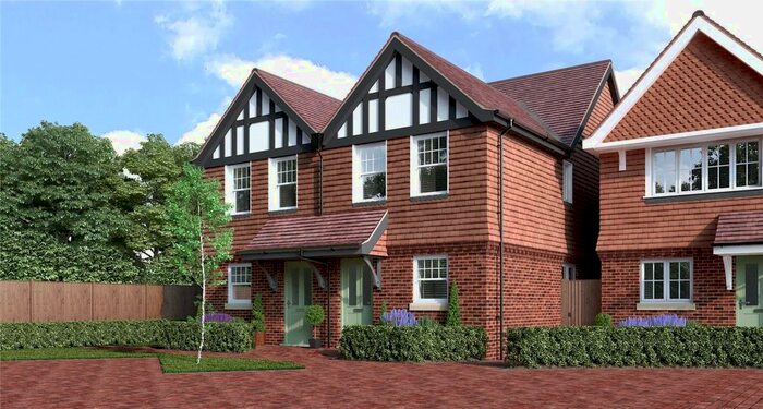 2 Bedroom Semi-Detached House For Sale In Chantry Close, Ringmer, Lewes, East Sussex, BN8